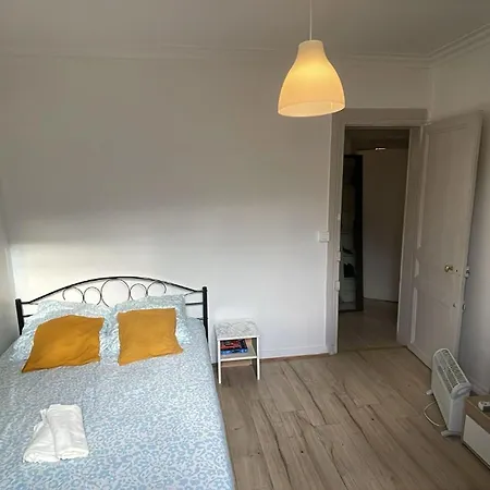 Montmartre 15 Min Du Sacre-coeur, Cosy & Chauffe Apartment